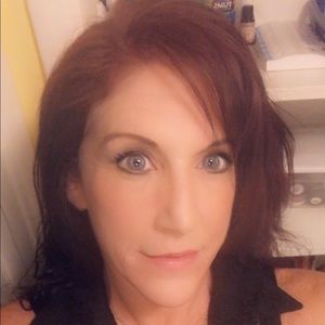 Meet your Posher, Kristina